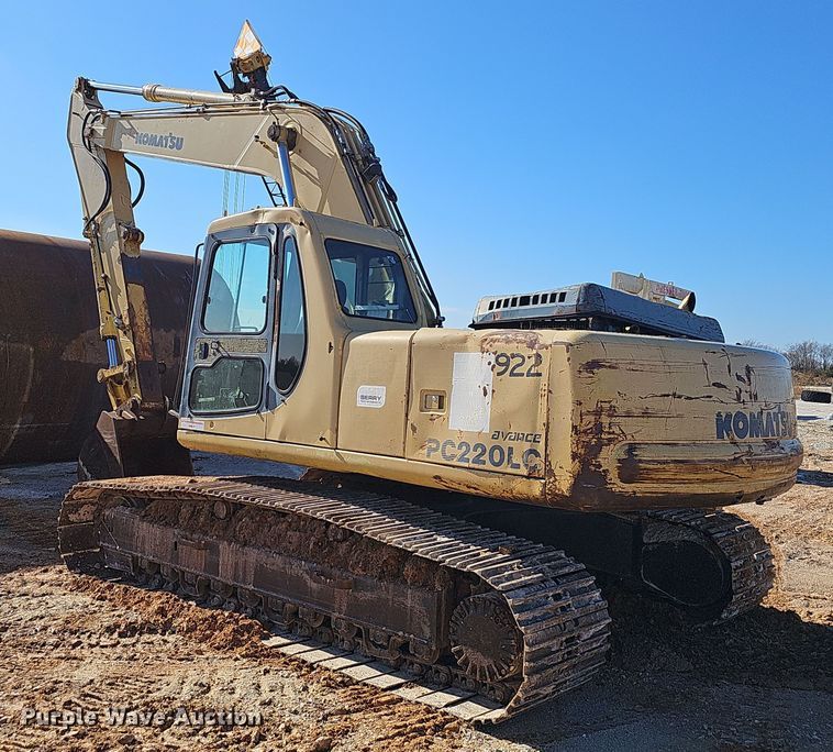 image for item NP9260 1994 Komatsu PC220LC  excavator