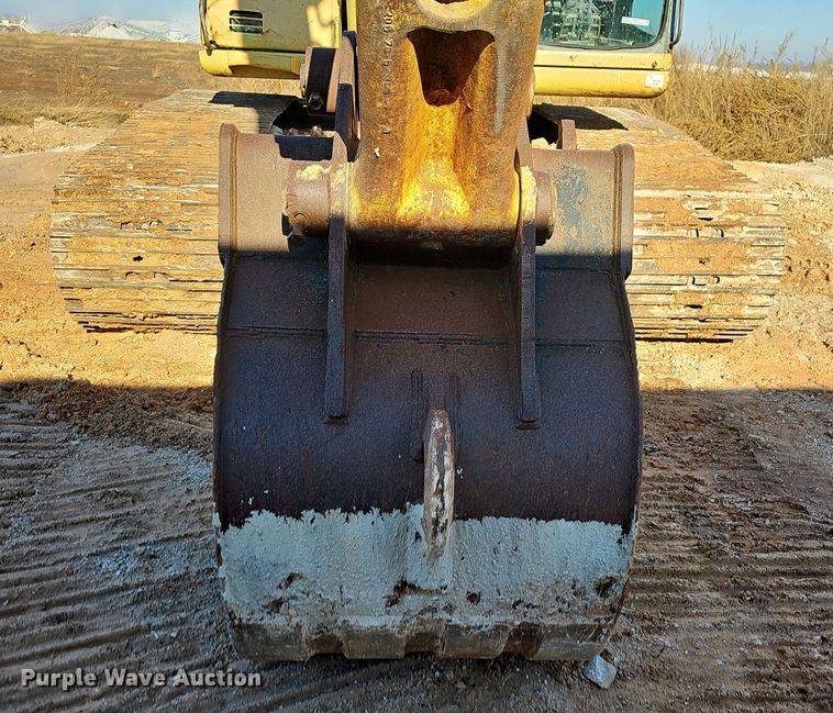 image for item NP9260 1994 Komatsu PC220LC  excavator