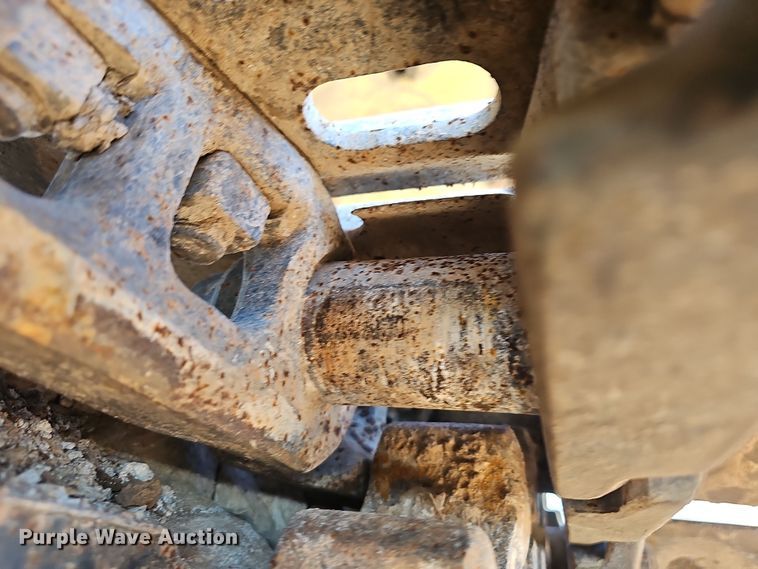 image for item NP9260 1994 Komatsu PC220LC  excavator