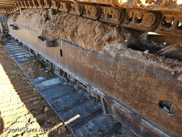 image for item NP9260 1994 Komatsu PC220LC  excavator