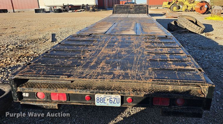 image for item NP9262 1979 Muv-All 40521  drop deck equipment trailer