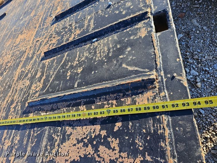 image for item NP9262 1979 Muv-All 40521  drop deck equipment trailer