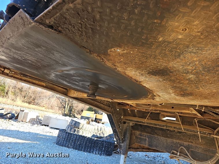 image for item NP9262 1979 Muv-All 40521  drop deck equipment trailer