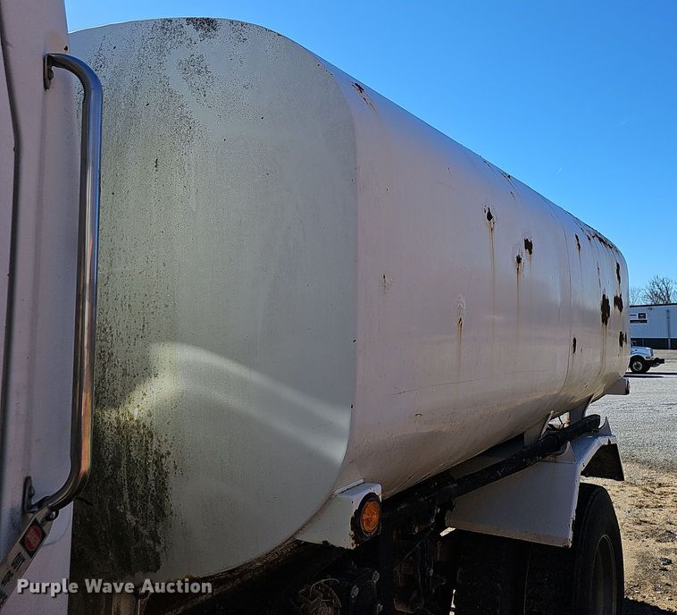 image for item NP9268 1989 White GMC WCS water truck