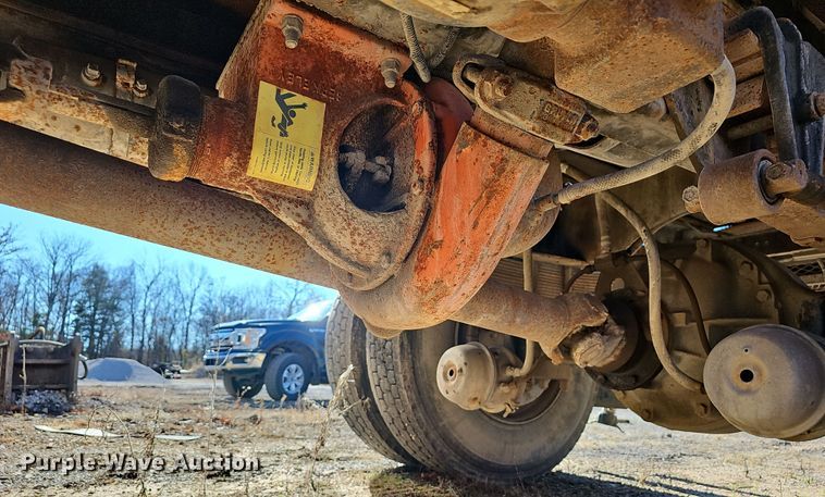 image for item NP9268 1989 White GMC WCS water truck