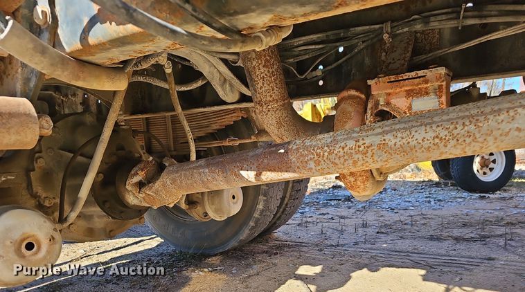 image for item NP9268 1989 White GMC WCS water truck