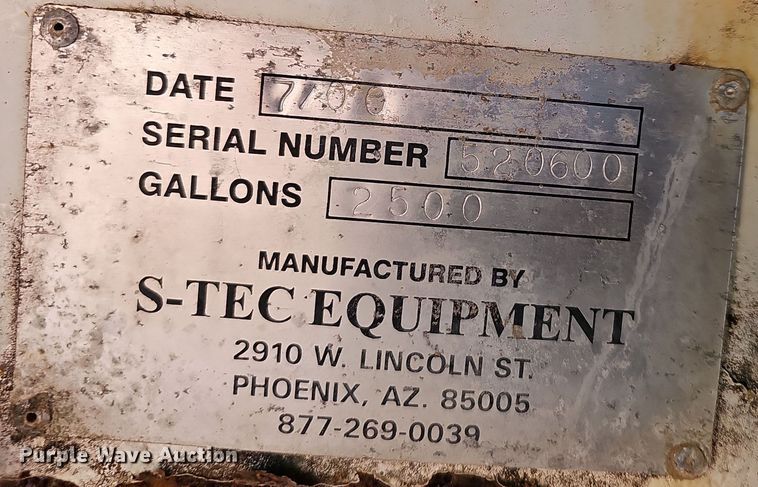 image for item NP9268 1989 White GMC WCS water truck