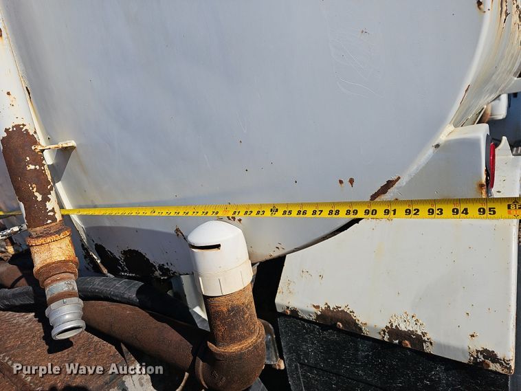 image for item NP9268 1989 White GMC WCS water truck