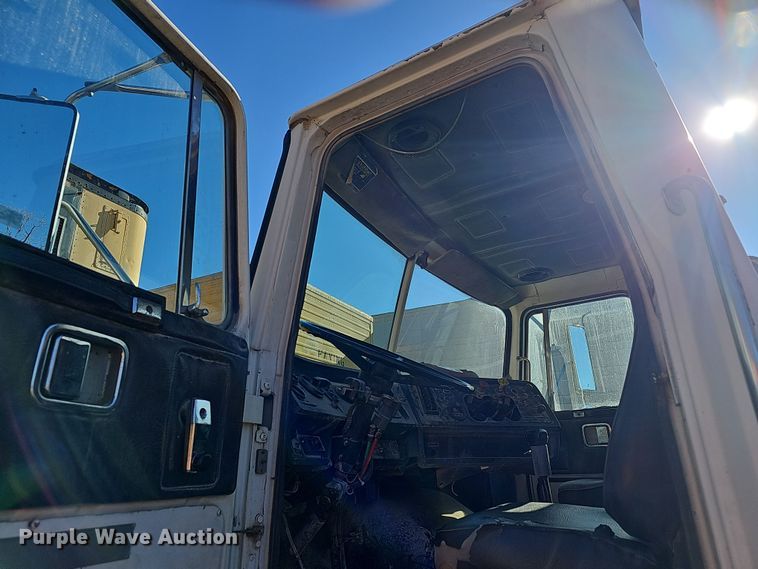 image for item NP9268 1989 White GMC WCS water truck