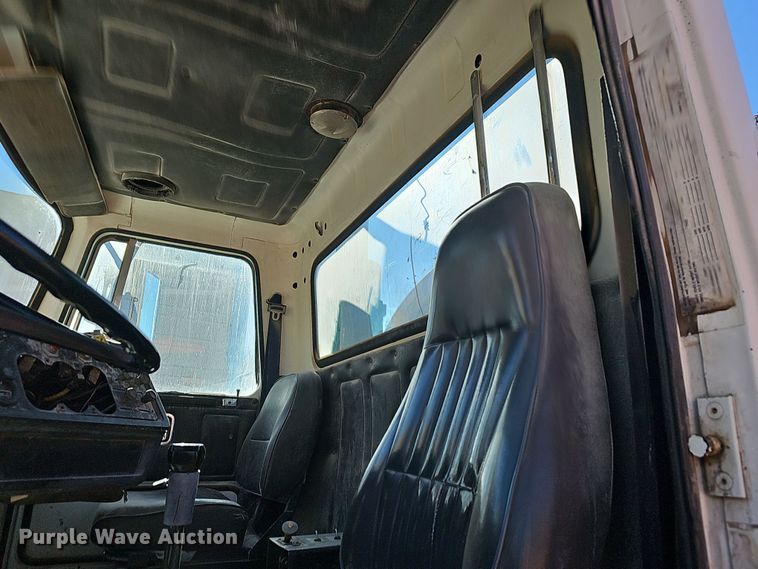 image for item NP9268 1989 White GMC WCS water truck