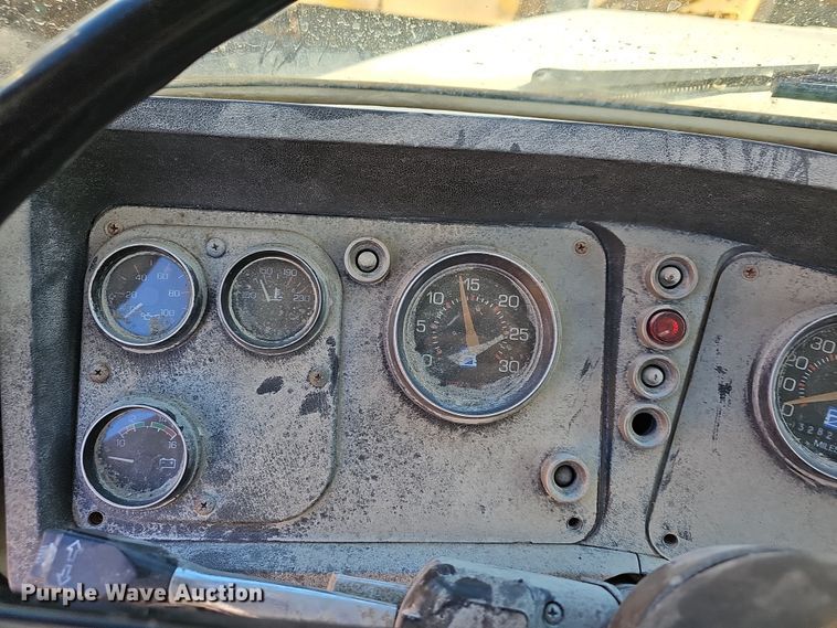 image for item NP9268 1989 White GMC WCS water truck