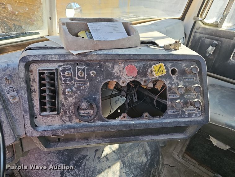 image for item NP9268 1989 White GMC WCS water truck