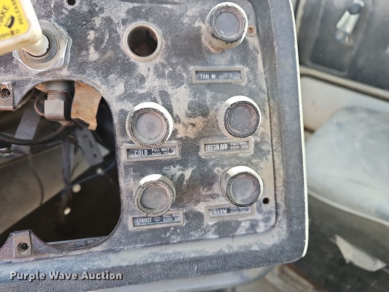 image for item NP9268 1989 White GMC WCS water truck