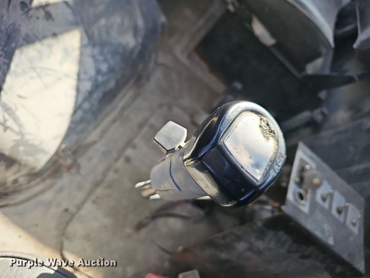 image for item NP9268 1989 White GMC WCS water truck