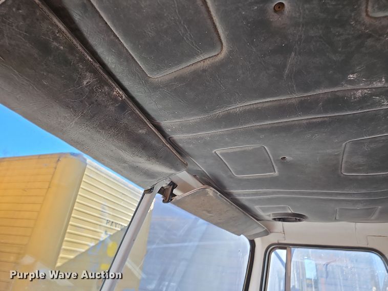 image for item NP9268 1989 White GMC WCS water truck