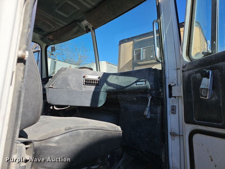 image for item NP9268 1989 White GMC WCS water truck