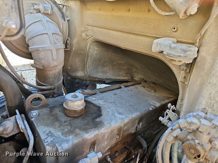 image for item NP9268 1989 White GMC WCS water truck