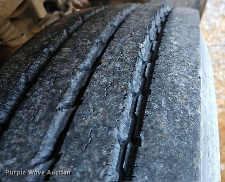 image for item NP9268 1989 White GMC WCS water truck