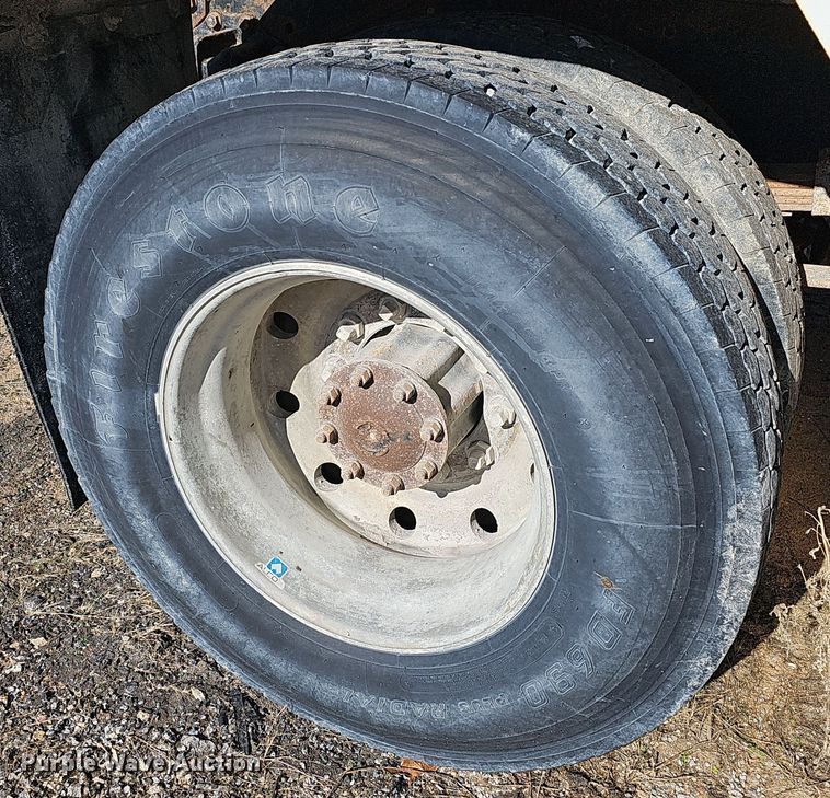 image for item NP9268 1989 White GMC WCS water truck