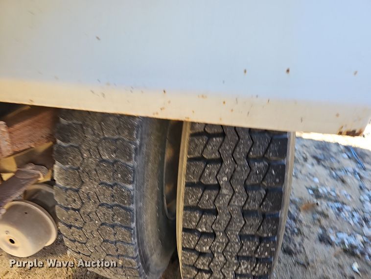 image for item NP9268 1989 White GMC WCS water truck