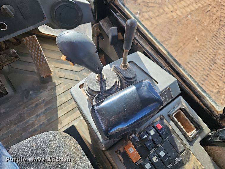 image for item NP9270 2006 Caterpillar 924G wheel loader