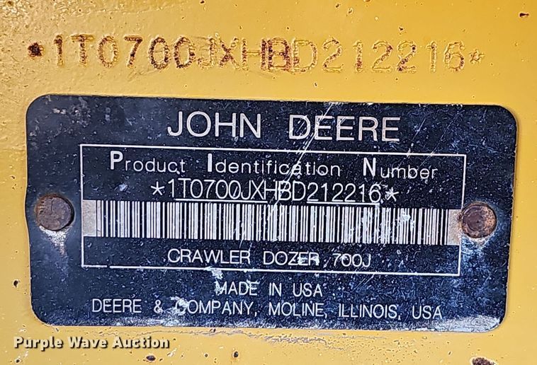 image for item NP9271 2011 John Deere 700J XLT  dozer