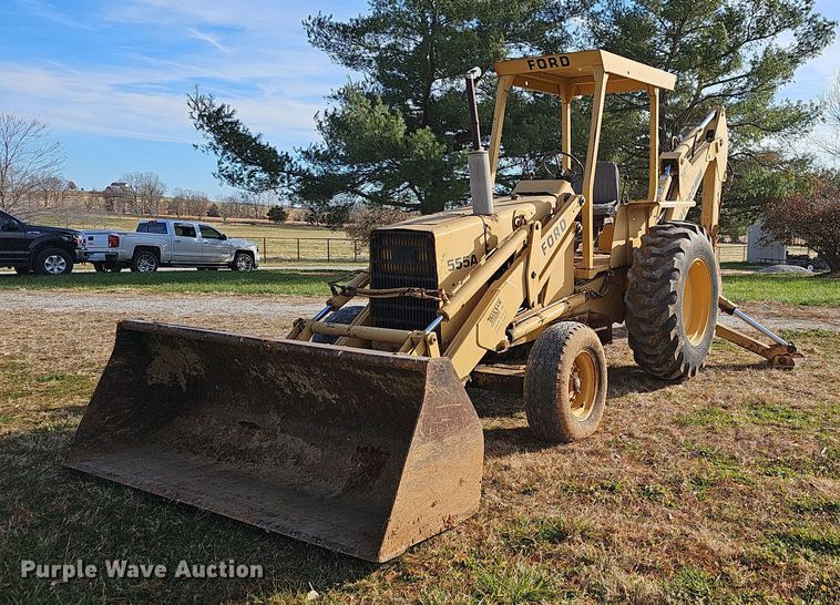 image for item NP9273 Ford 555A  backhoe