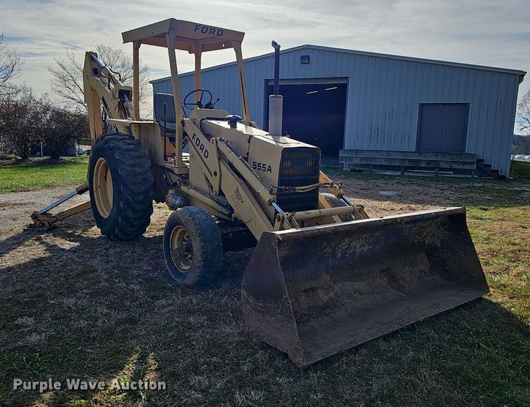 image for item NP9273 Ford 555A  backhoe
