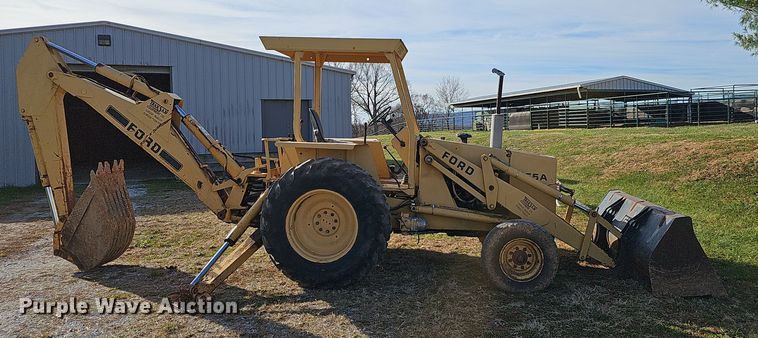 image for item NP9273 Ford 555A  backhoe