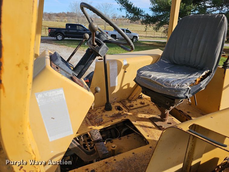image for item NP9273 Ford 555A  backhoe