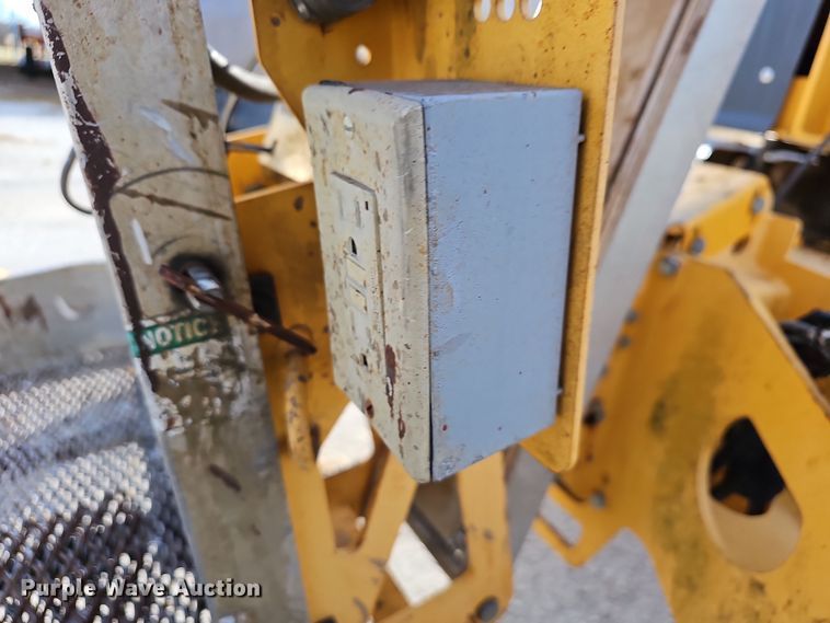 image for item NP9274 2008 Bil-Jax 4527A  boom lift