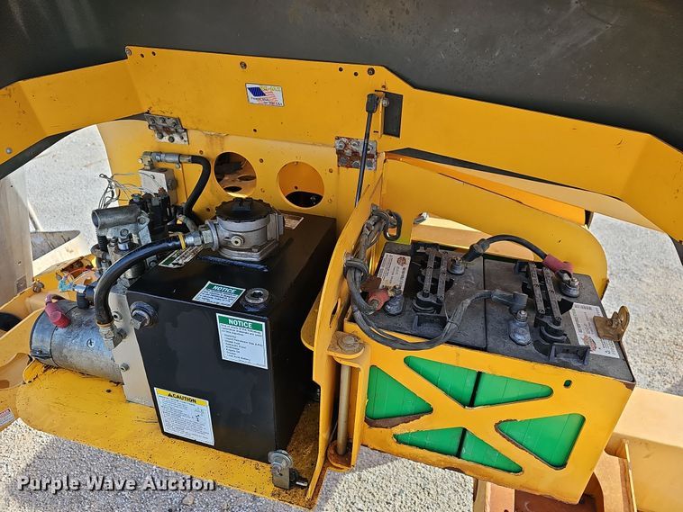 image for item NP9274 2008 Bil-Jax 4527A  boom lift