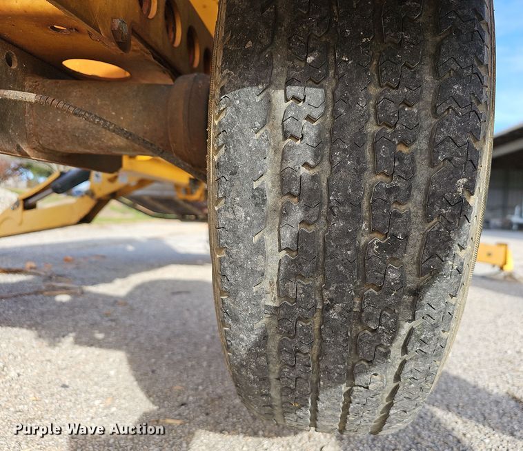 image for item NP9274 2008 Bil-Jax 4527A  boom lift