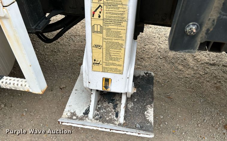 image for item NR9294 2005 Sterling LT9500  crane truck