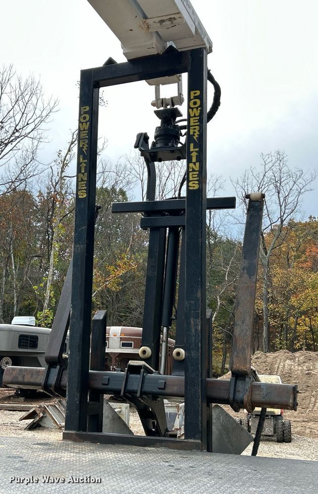 image for item NR9294 2005 Sterling LT9500  crane truck