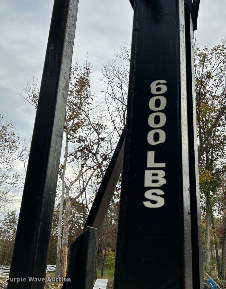 image for item NR9294 2005 Sterling LT9500  crane truck