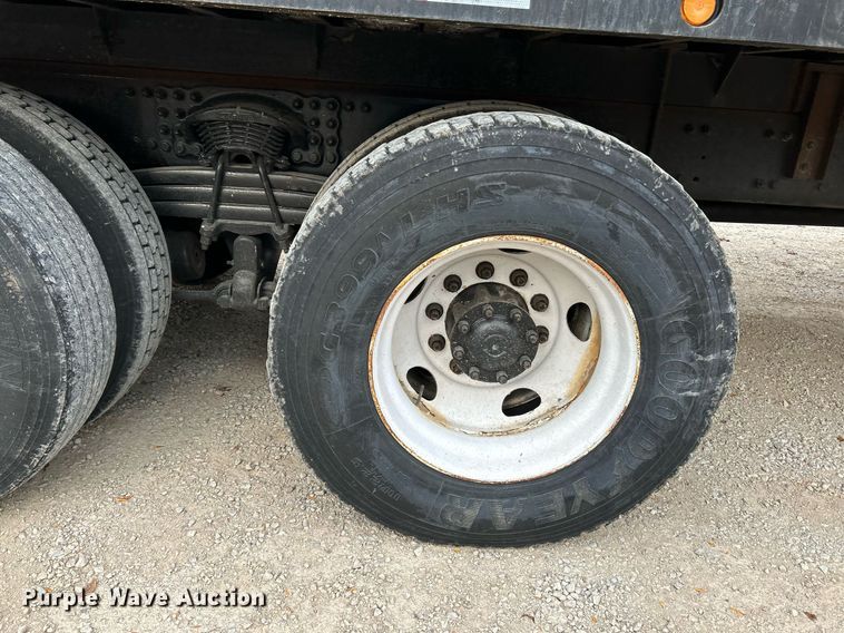 image for item NR9294 2005 Sterling LT9500  crane truck