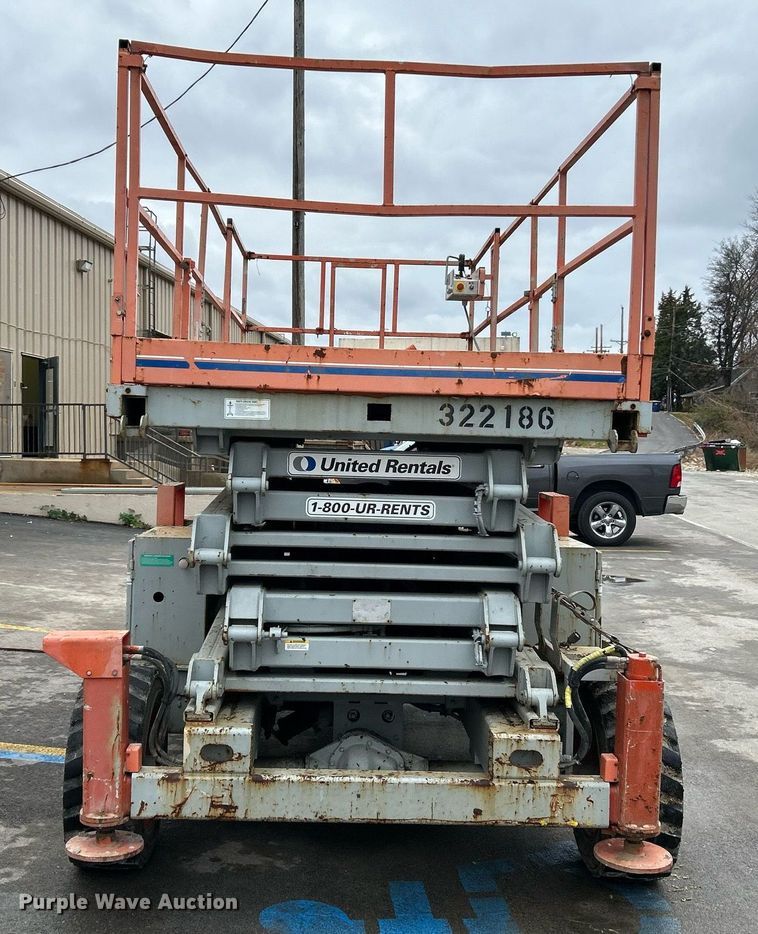 image for item NR9476 2001 Skyjack SJ8841  scissor lift