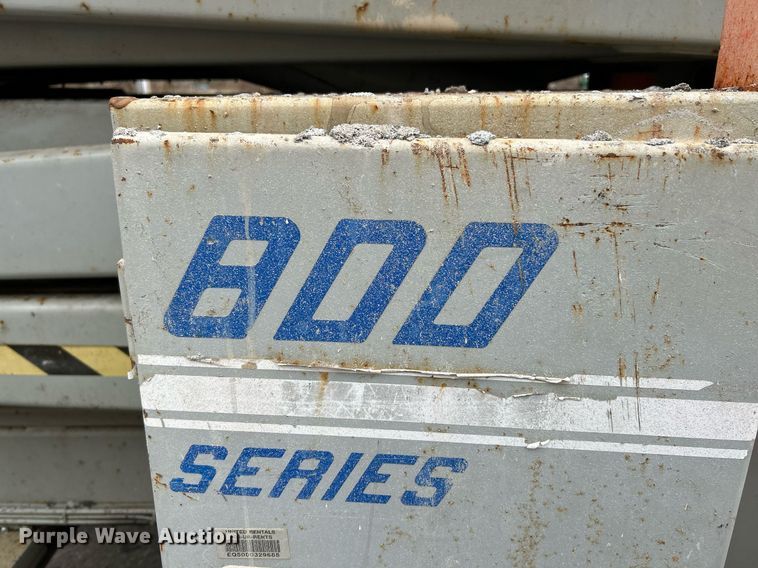 image for item NR9476 2001 Skyjack SJ8841  scissor lift