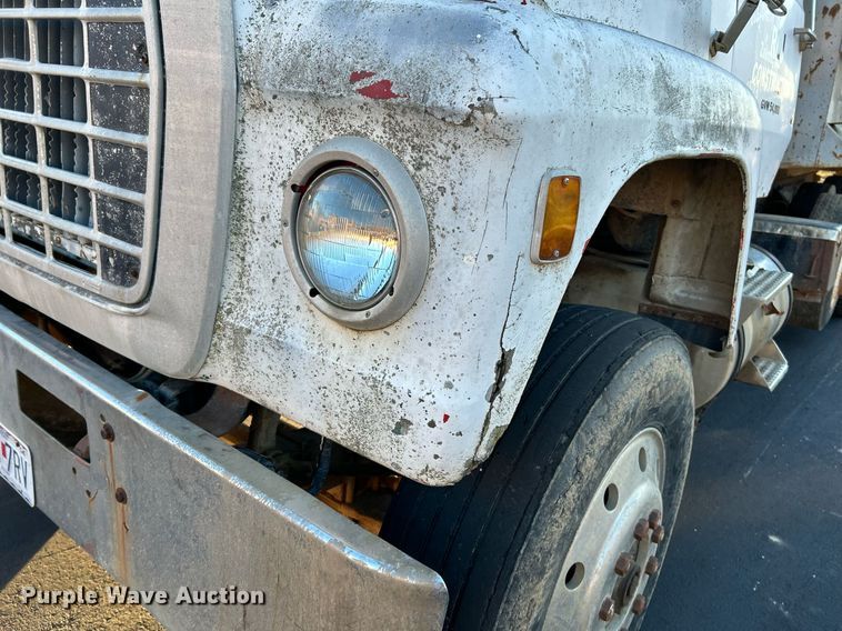 image for item NR9489 1979 Ford 9000  dump truck