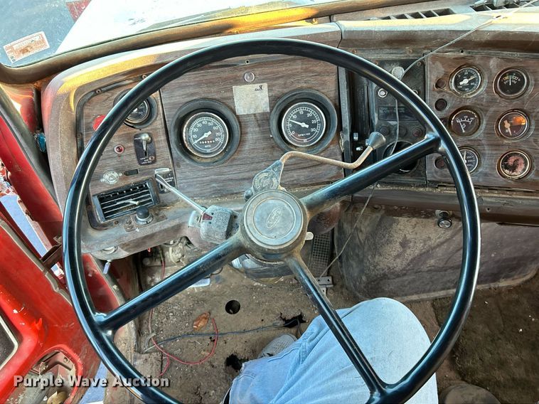 image for item NR9489 1979 Ford 9000  dump truck