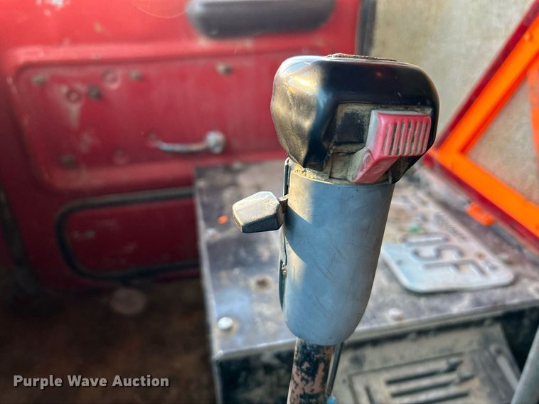 image for item NR9489 1979 Ford 9000  dump truck