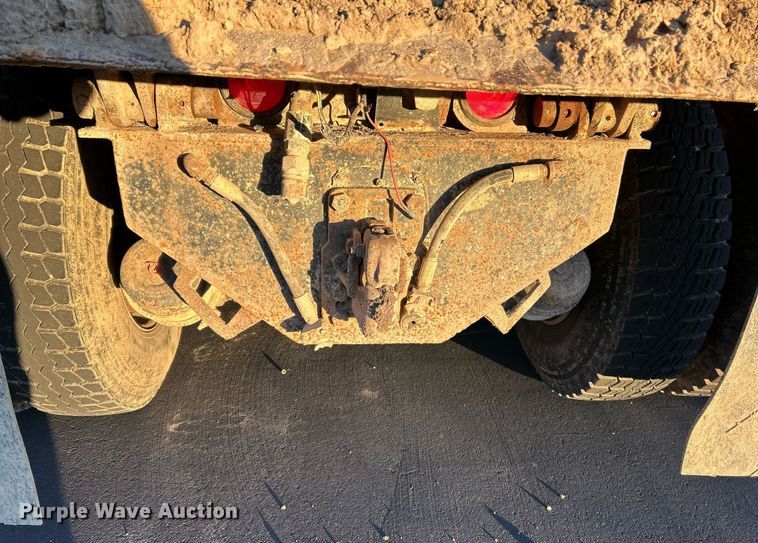 image for item NR9489 1979 Ford 9000  dump truck