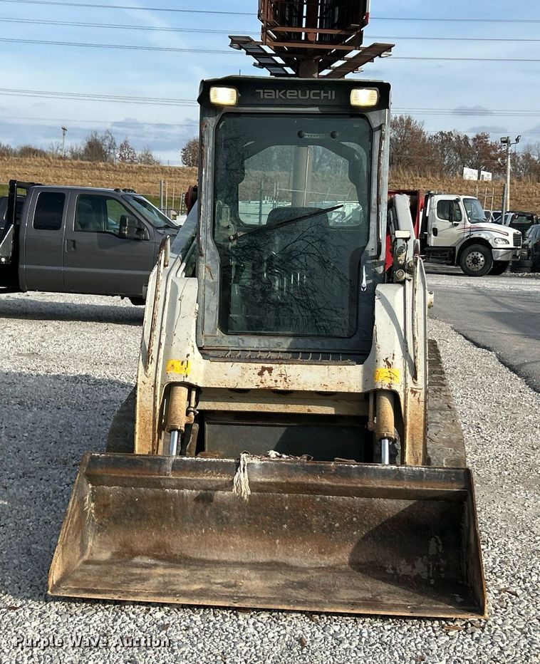 image for item NR9503 2012 Takeuchi TL240  tracked skid steer loader