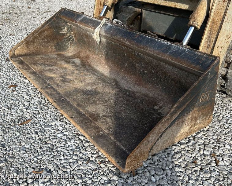 image for item NR9503 2012 Takeuchi TL240  tracked skid steer loader