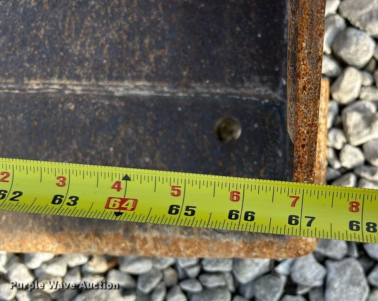 image for item NR9503 2012 Takeuchi TL240  tracked skid steer loader