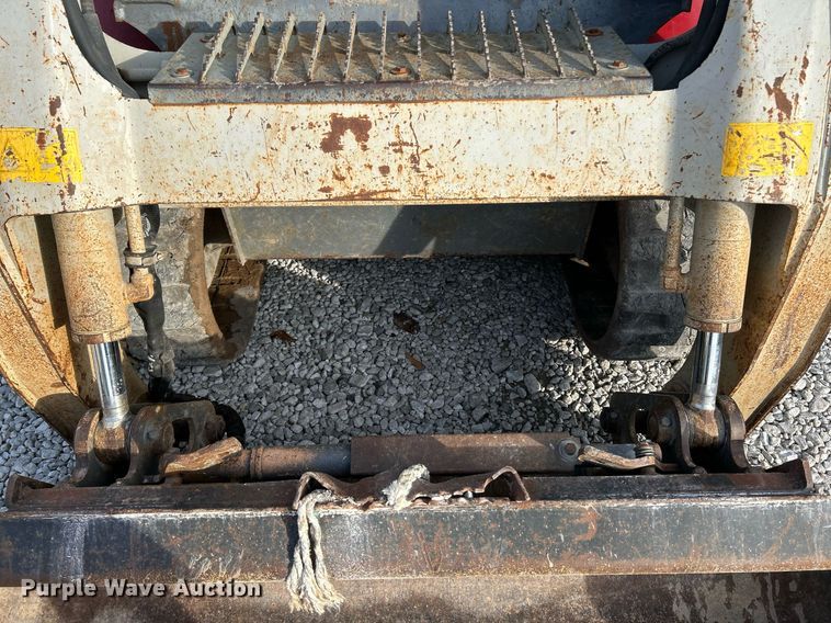 image for item NR9503 2012 Takeuchi TL240  tracked skid steer loader