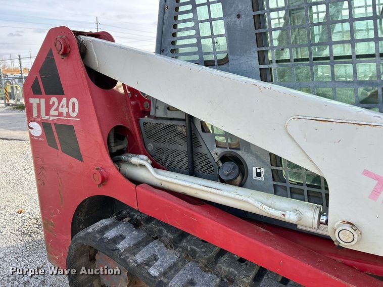 image for item NR9503 2012 Takeuchi TL240  tracked skid steer loader