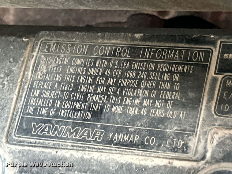 image for item NR9503 2012 Takeuchi TL240  tracked skid steer loader