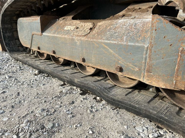 image for item NR9503 2012 Takeuchi TL240  tracked skid steer loader